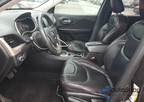 2016 Jeep Cherokee Latitude из США, поврежденный, VIN 1C4PJLCB7GW108309